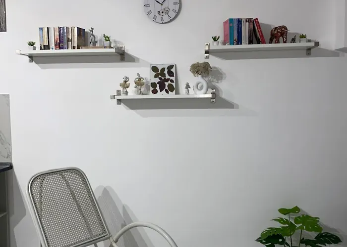 Modern Maisonette In Bugibba Close To Sea *